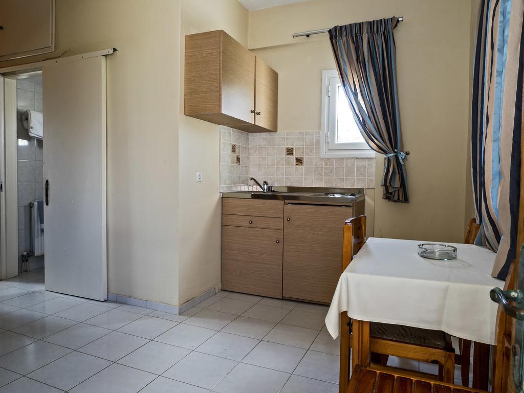 Sea Breeze Apartments Lixouri Extérieur photo